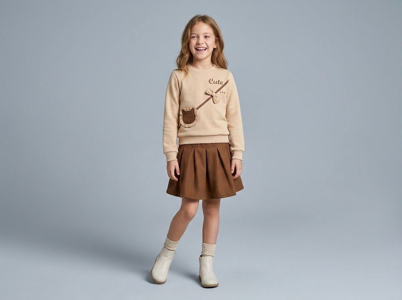 Bear Bag Sweatshirt Set Beige - Girl (Brown Pleated Skirt)-10