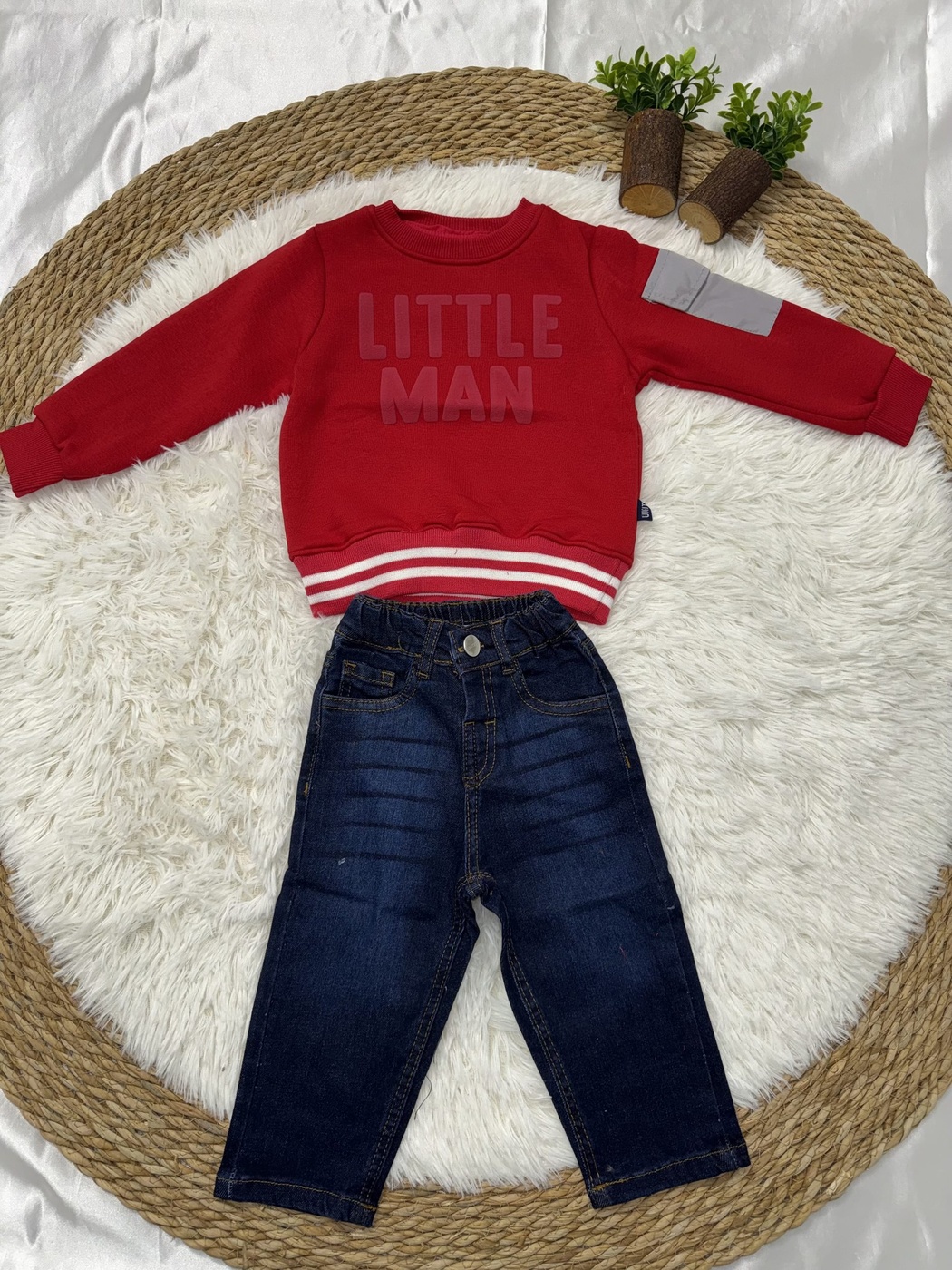 Little Man Set Red - Boy (Dark Blue Jeans)-01
