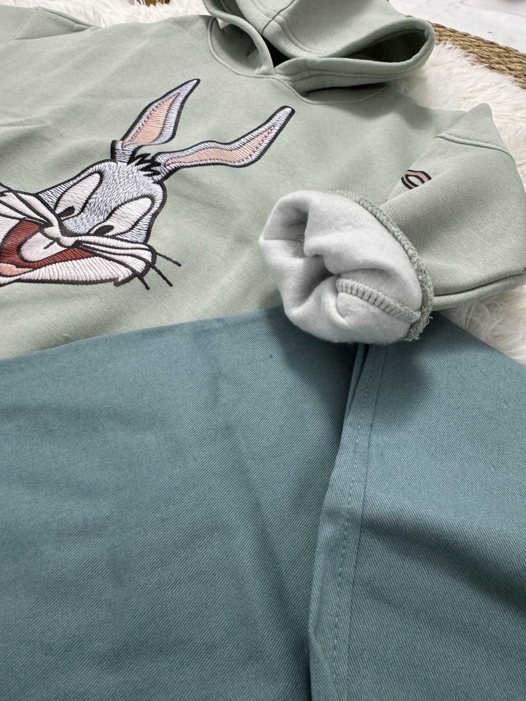 Bugs Bunny Hoodie Set Mint Green - Girl (Dark Green Pants)-04