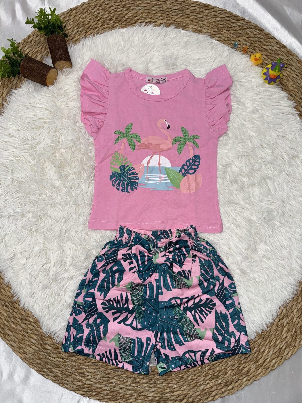 Flamingo Pink Set - Girl (Ruffle Sleeves)-08