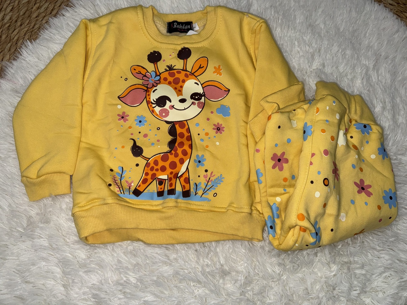 Giraffe Yellow Set - Girl (Floral Pants)-01