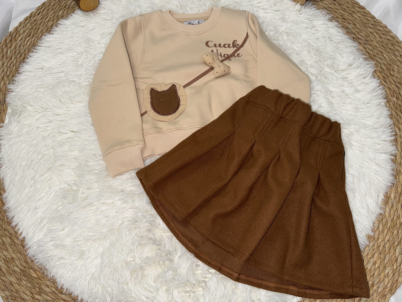 Bear Bag Sweatshirt Set Beige - Girl (Brown Pleated Skirt)-10