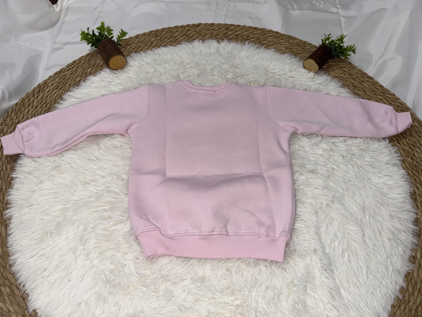 Hello Kitty Bird Sweatshirt Light Pink - Girl (Sitting with Seagull)-10