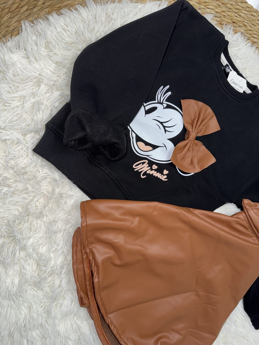 Minnie Leather Bow Set Black - Girl (Brown Leather Skirt)-10