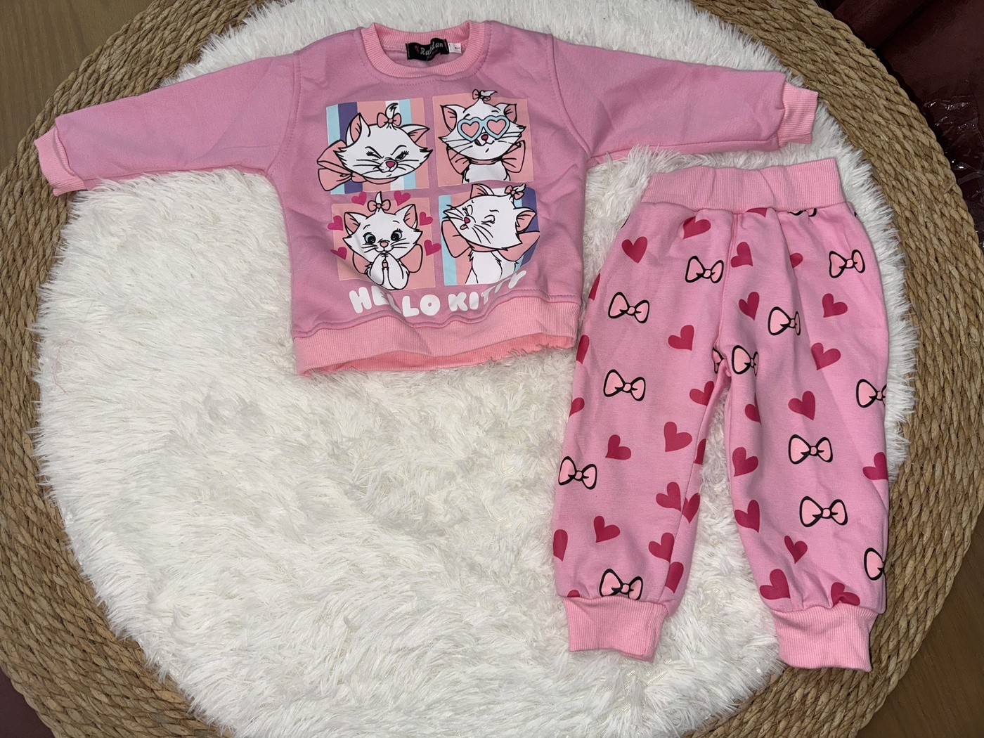 Marie Cat Pink Set - Girl (Bow Print Pants)-01