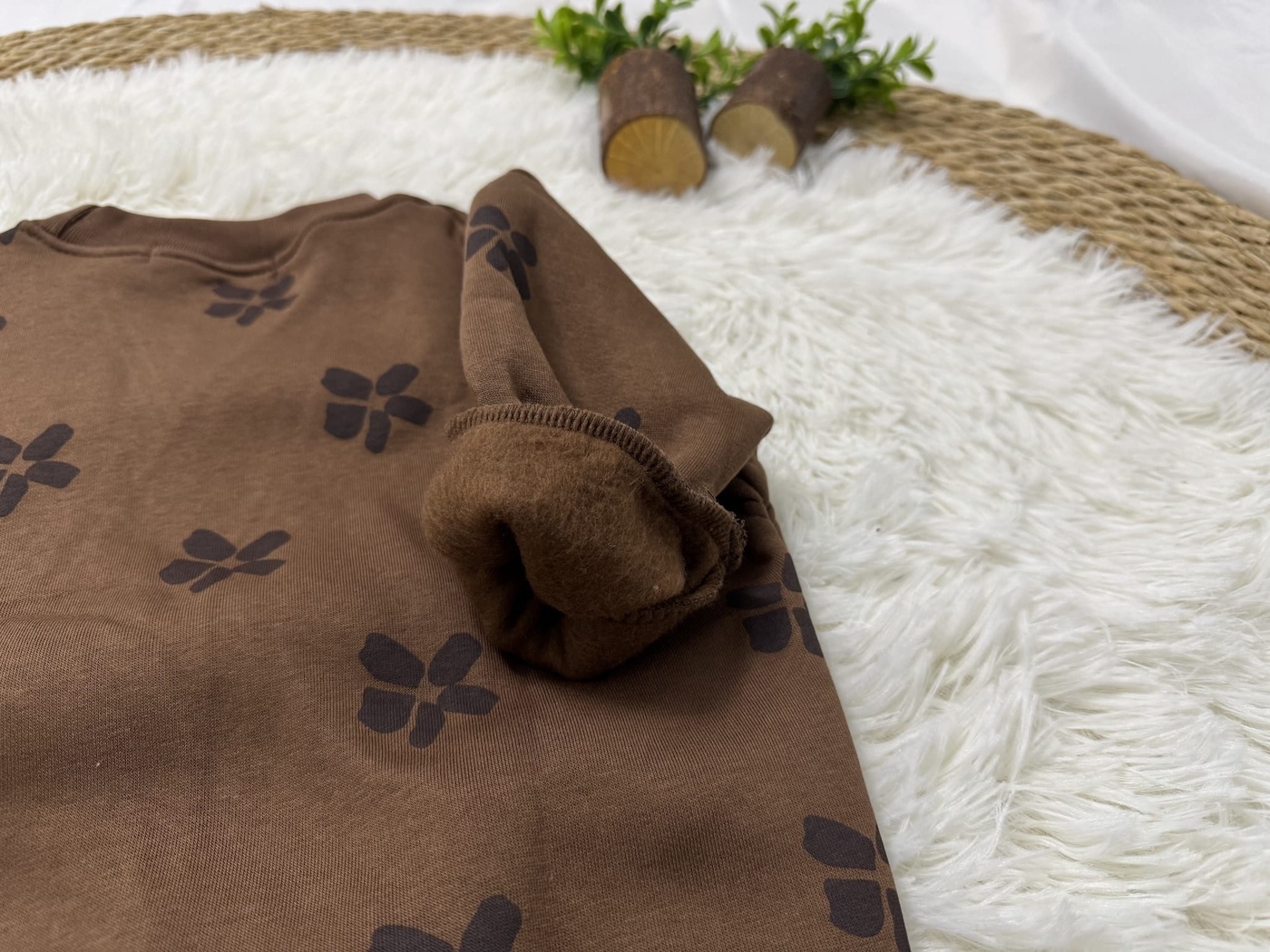 Flowery Sweatshirt Brown - Girl (Gold Text Embroidery)-05