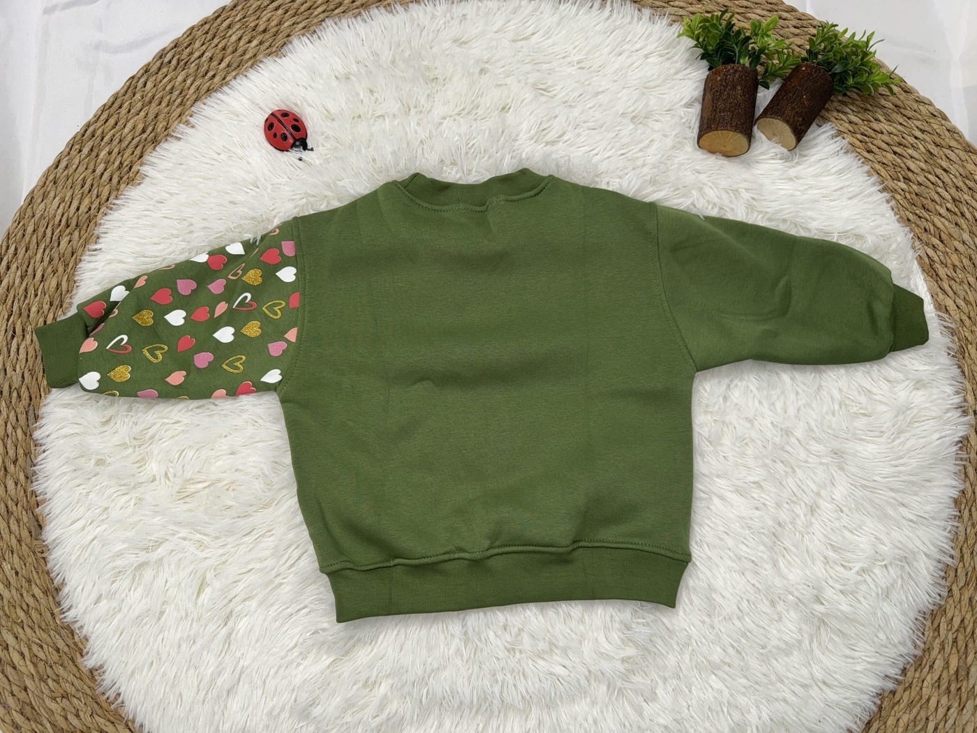 Love Heart Sweatshirt Olive Green - Girl (Single Patterned Sleeve)-05
